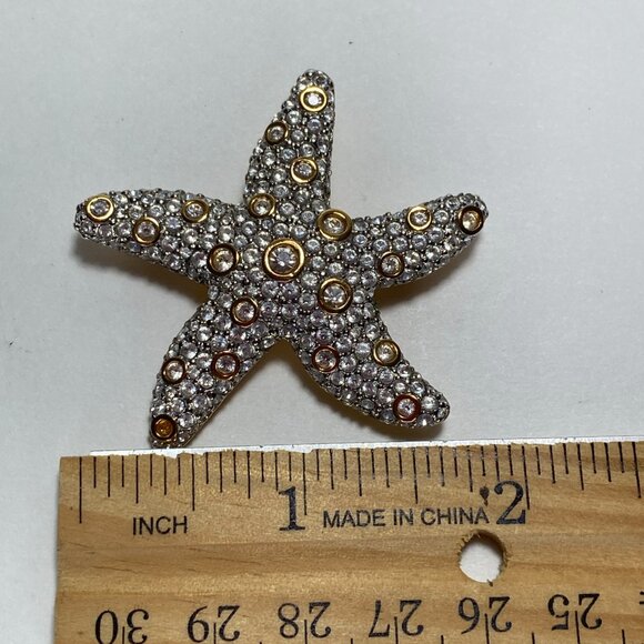 Swarovski Clear Crystal Goldtone Starfish Pin Brooch Swan Signed READ - Picture 5 of 5